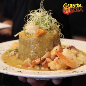 Mofongo-Mariscada-Gigante